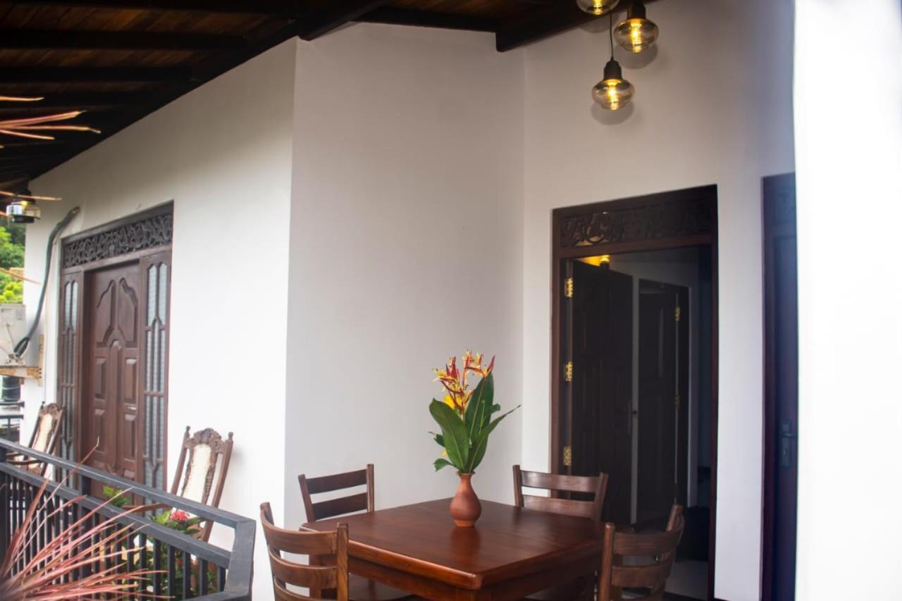 Winsi Villa Unawatuna Exterior foto